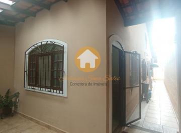 Casa de 2 quartos, Caraguatatuba · Casa com 2 Quartos à Venda-Litoral Norte 98m² área construída