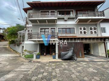 Casa · 220m² · 5 Quartos · 1 Vaga · Casa com 5 dormitórios à venda, 220 m² por R$ 750.000,00 - Iucas - Teresópolis/RJ