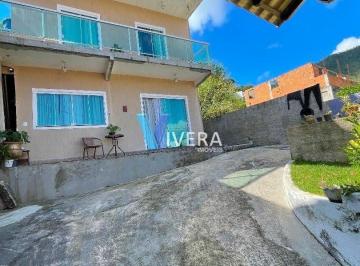 Casa · 100m² · 3 Quartos · 1 Vaga · Casa de três quartos