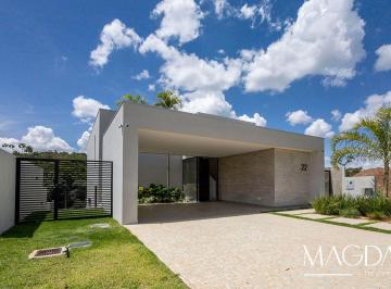 Casa de 4 quartos, Brasília · Casa de Alto Padrão no Condomínio Quatro Estações com 4 suítes e Lazer Completo - Jardim Botânico