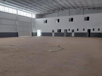 Comercial , Santana de Parnaíba · Galpão em condomínio 748 m2 em Santana de Parnaíba