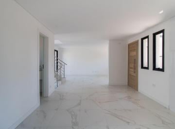 Casa de 3 quartos, Curitiba · Triplex 3 quartos duas vagas no Guabirotuba!