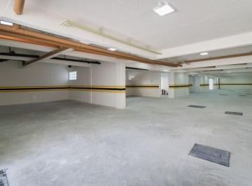 Casa de 3 quartos, Curitiba · Triplex 3 quartos duas vagas no Guabirotuba!