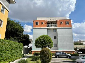 Apartamento de 3 quartos, Curitiba · Apartamento à venda, com 3 quartos,1 banheiro,cozinha mobiliada, 1 garagem livre