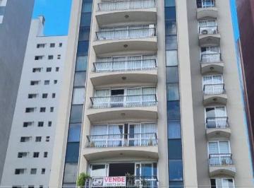 Apartamento de 4 quartos, Curitiba · Ótimo apartamento em privilegiada localização no Cabral