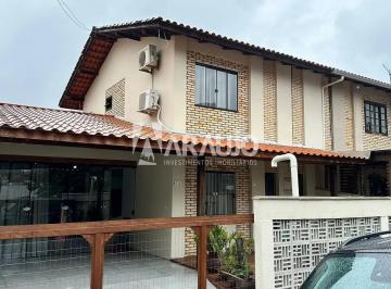 og528jnz6vdd1771038529035.jpg · Sobrado geminado com 2 suítes + 1 dormitórios à venda, no bairro Zimbros em Bombinhas