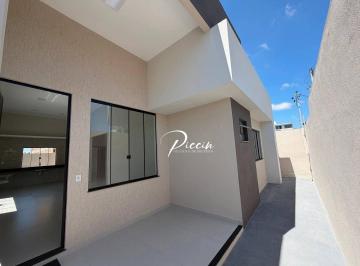 fe001931a17c7c90da445b548dca113e5cd935de · Casa em São Lourenço