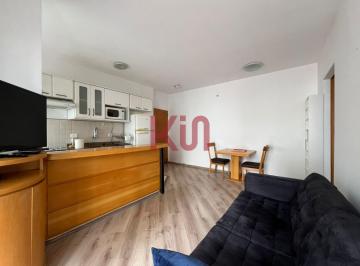 Foto 01 · Apartamento para locação no bairro Saúde, São Paulo-SP: 1 quarto, 1 sala, 1 banheiro. Condomínio com