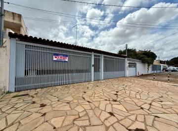 Casa de 6 quartos, Brasília · Casa Térrea com 2 Residências | 6 Quartos | QND 53 Taguatinga Norte | 408m² | Garagem 7 Carros