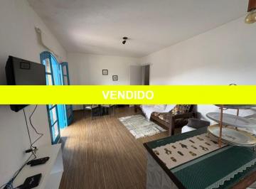 Foto 01 · Imperdível oportunidade de adquirir casa com 2 quartos, 1 sala, 3 banheiros, 2 vagas de garagem no J