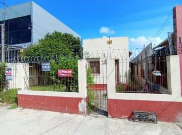 Casa · 120m² · 3 Quartos · 2 Vagas · Casa à venda na Rua Gonçalves Ledo