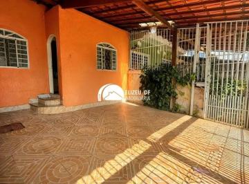96457174c6c2e6c19b3e6c32ab26447c.jpg · Excelente casa na QI 01 no Guará , Oportunidade!  - CA1729