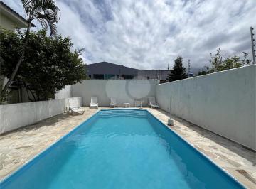 Casa · 80m² · 3 Quartos · 2 Vagas · Villagio com 3 quartos à venda em Centro - SP