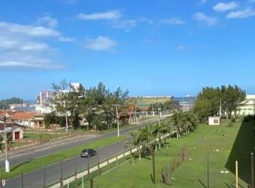 Apartamento · 73m² · 2 Quartos · 1 Vaga · Apartamento Próximo do Mar em Tramandaí