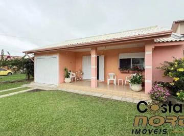 Casa · 152m² · 4 Quartos · 1 Vaga · Casa no Centro de Tramandaí