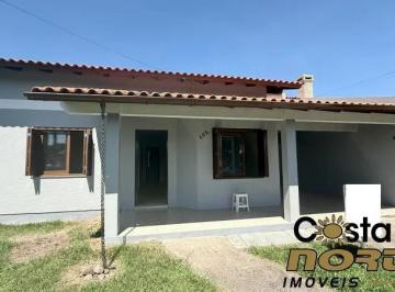 Casa · 114m² · 3 Quartos · 1 Vaga · Casa em Bairro de Moradores em Tramandaí