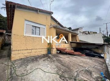 Casa · 130m² · 3 Quartos · CASA 03 DORMITÓRIOS C/ QUINTAL NA VILA SANTANA.