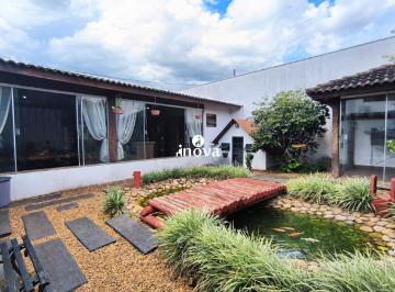 Casa · 183m² · 3 Quartos · 2 Vagas · Casa a venda, bairro Fabricio