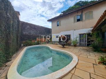 0 · Oportunidade casa ampla com piscina e grande potencial para reforma ou investime