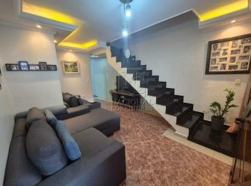Casa · 184m² · 3 Quartos · 4 Vagas · Excelente sobrado à venda no Jardim Utinga com 3 dormitórios, suíte com sacada, quintal com churrasq
