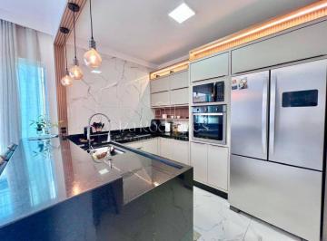 Casa · 153m² · 3 Quartos · 4 Vagas · Casa Térrea de 3 quartos no bairro São João