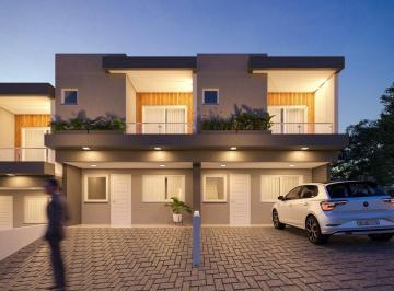 Casa · 100m² · 2 Quartos · 2 Vagas · 
                                Sobrado à venda no bairro Vila Verde 
                            