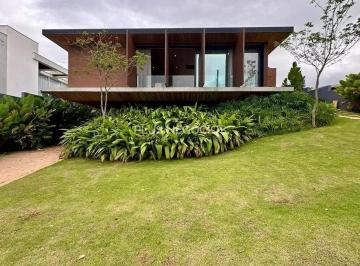whatsapp-image-2026-03-09-at-22-05-351773105247029.jpeg · Casa de Luxo  À Venda  Parque Reserva Fazenda Imperial  4 suítes  545 m²