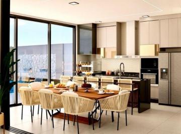Casa · 221m² · 3 Quartos · 3 Vagas · Casa de alto padrao com 3 suites, toda mobiliada- Condominio Royal Boulevard - Aracatuba