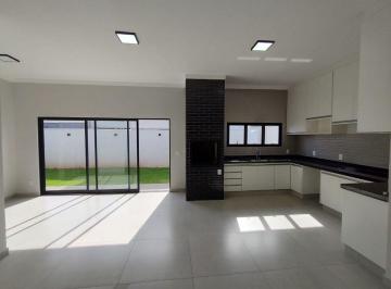 Casa · 171m² · 3 Quartos · 4 Vagas · Casa a venda em Condominio Fechado