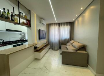 Apartamento · 47m² · 2 Quartos · 1 Vaga · Apartamento de 2 dormitórios, elevador e 1 vaga de garagem em Canoas.