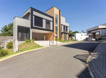 Casa · 351m² · 3 Quartos · 6 Vagas · Casa 3 suites no Cascatinha