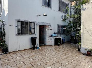 Casa · 247m² · 6 Quartos · 4 Vagas · Casa à venda com 238m², 6 quartos e 4 vagas