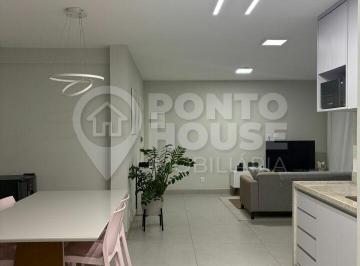 Apartamento · 81m² · 2 Quartos · 1 Vaga · Apartamento reformado à venda na Vila Gumercindo 81 m², 2 dormitórios e 1 vaga