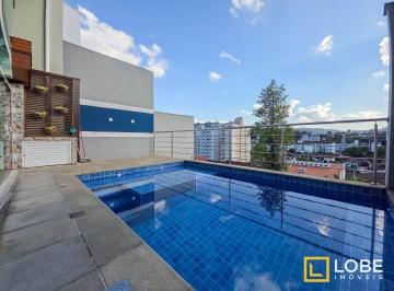 43b46b3dd370a7a99b8bbd9db66a99b0c18d9699 · Casa com linda vista para o pôr do sol no bairro Água Verde