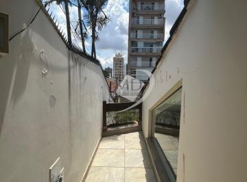 Comercial · 497m² · 8 Vagas · Casa Comercial para locação em Santo André