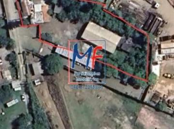 Terreno · 2096m² · Terreno à venda no Núcleo do Engordador, com 2.096 m2, um galpão, duas casas, energia bifásica/trifá
