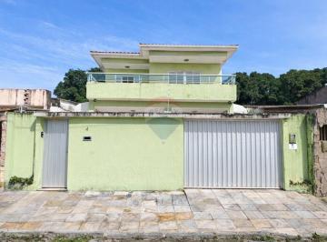 Casa · 239m² · 5 Quartos · 3 Vagas · Casa Água fria, 05 quartos, 01 suíte com closet, 03 vagas garagem, reformada, 238m²
