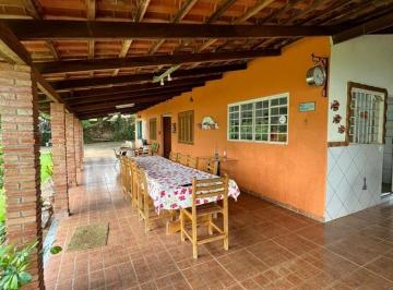 5eacd280f95444b985a975daf88e5e8d.jpg · Rural para Venda em Uberlândia/MG - 2 Dorm. 150 m2 Área Útil