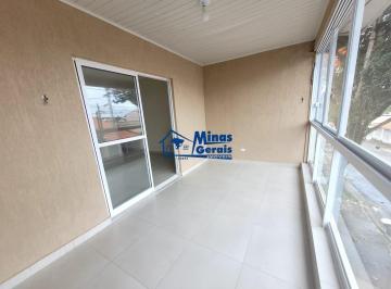 Foto 01 · Casa à Venda com 3 Dormitórios, Suíte e Garagem para 2 Carros