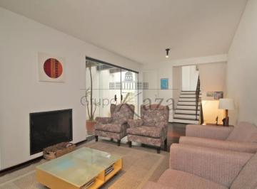 Casa · 140m² · 3 Quartos · 2 Vagas · Casa Sobrado em São Paulo