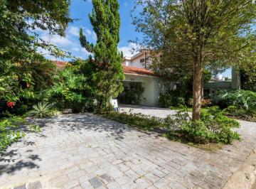 DSC_20260611_185728_000.jpeg · Elegante casa para venda em Jardim Leonor com 5 quartos, sendo 3 suítes, 352m² - theremaxcollection#