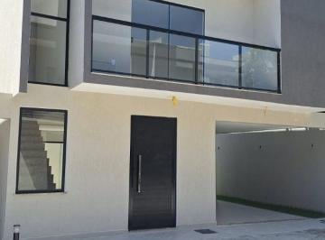 Casa de 3 quartos, Lauro de Freitas · Casas soltas, pronta para morar, 3 suítes, em condomínio fechado na praia de Buraquinho