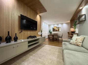 Apartamento · 108m² · 3 Quartos · 2 Vagas · Apartamento mobiliado com 3 quarto sendo 1 suíte disponível para locação no bairro Santa Mônica em U