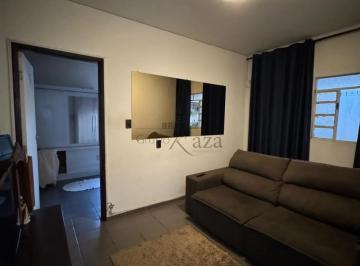 Casa · 139m² · 3 Quartos · 5 Vagas · Oportunidade - Casa - Jardim Oriente - 3 Dormitórios - 75m².