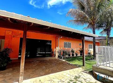 Imagem · Casa em Vicente Pires | Lote de 800m² | 4 Quartos | Piscina Aquecida | Uso Residencial e Comercial