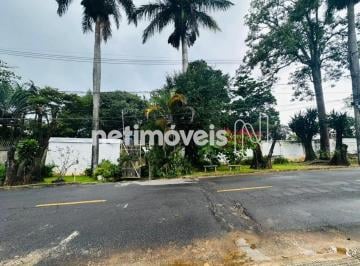 Terreno · 2200m² · Investimento estratégico no Bandeirantes, lote na Rua Calabria