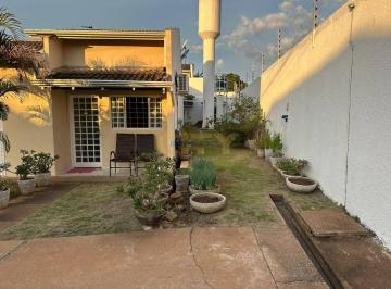 Casa · 3 Quartos · 4 Vagas · Vende-se Casa Térrea Condomínio Altos do Moinho