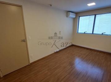 Comercial · 60m² · 3 Quartos · 1 Vaga · Sala Comercial - Itaim Bibi - 3 Salas - 60m².