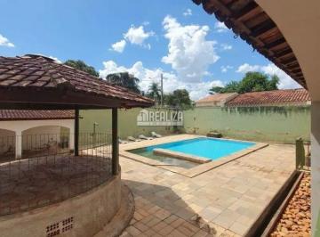 img0 · Casa com 3 Quarto(s) e 3 banheiro(s) para Alugar, 291 m² por R$ 9876 / Mês