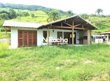 Casa · 100m² · 1 Quarto · 4 Vagas · Casa em Secretário - Petrópolis/RJ